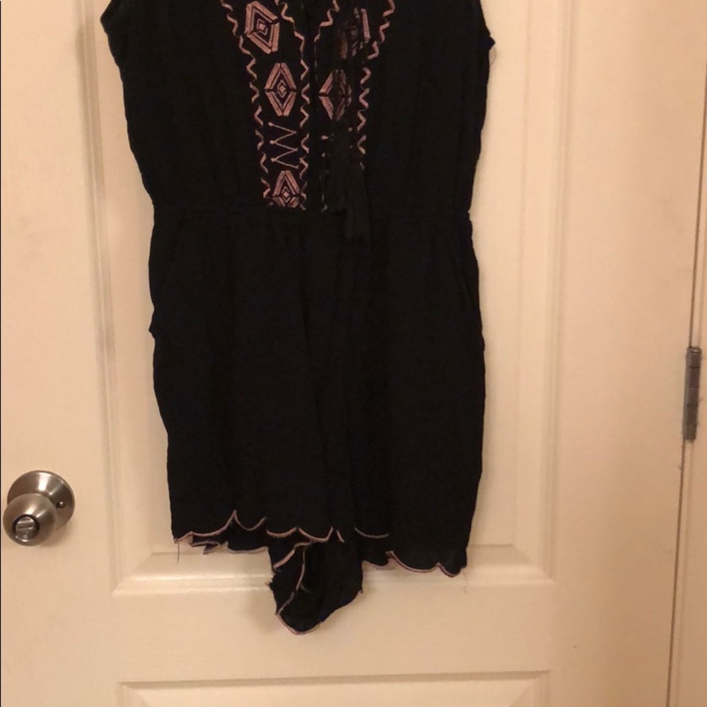 Romper - Picture 4 of 5